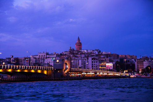  Истанбул - величието на една империя преди Коледа - Мостът и кулата &bdquo;Галата&ldquo;, Истанбул, Турция - Galata Bridge and Tower, Istanbul, Turkey